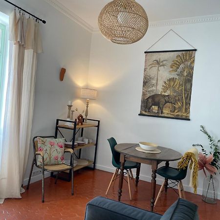 L'Ecrin De Mona Au Coeur De Lourmarin Apartment Exterior foto